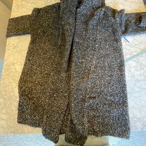 Karen Kane nubby sweater, new with tags. Never worn. XL.